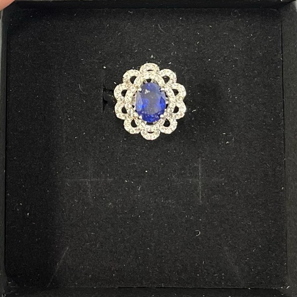 Jewelry - Elegant Silver and Blue Gemstone Ring